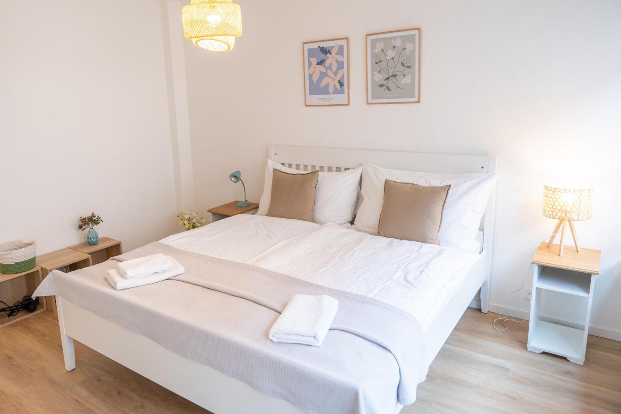 Gemuetliche Grosse Wohnung Naehe Uni Bazylea Zewnętrze zdjęcie